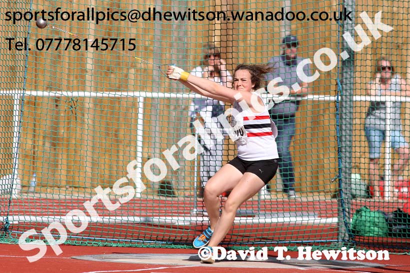 Under-17 womens hammer. Photo: David T. Hewitson/Sports for All Pics